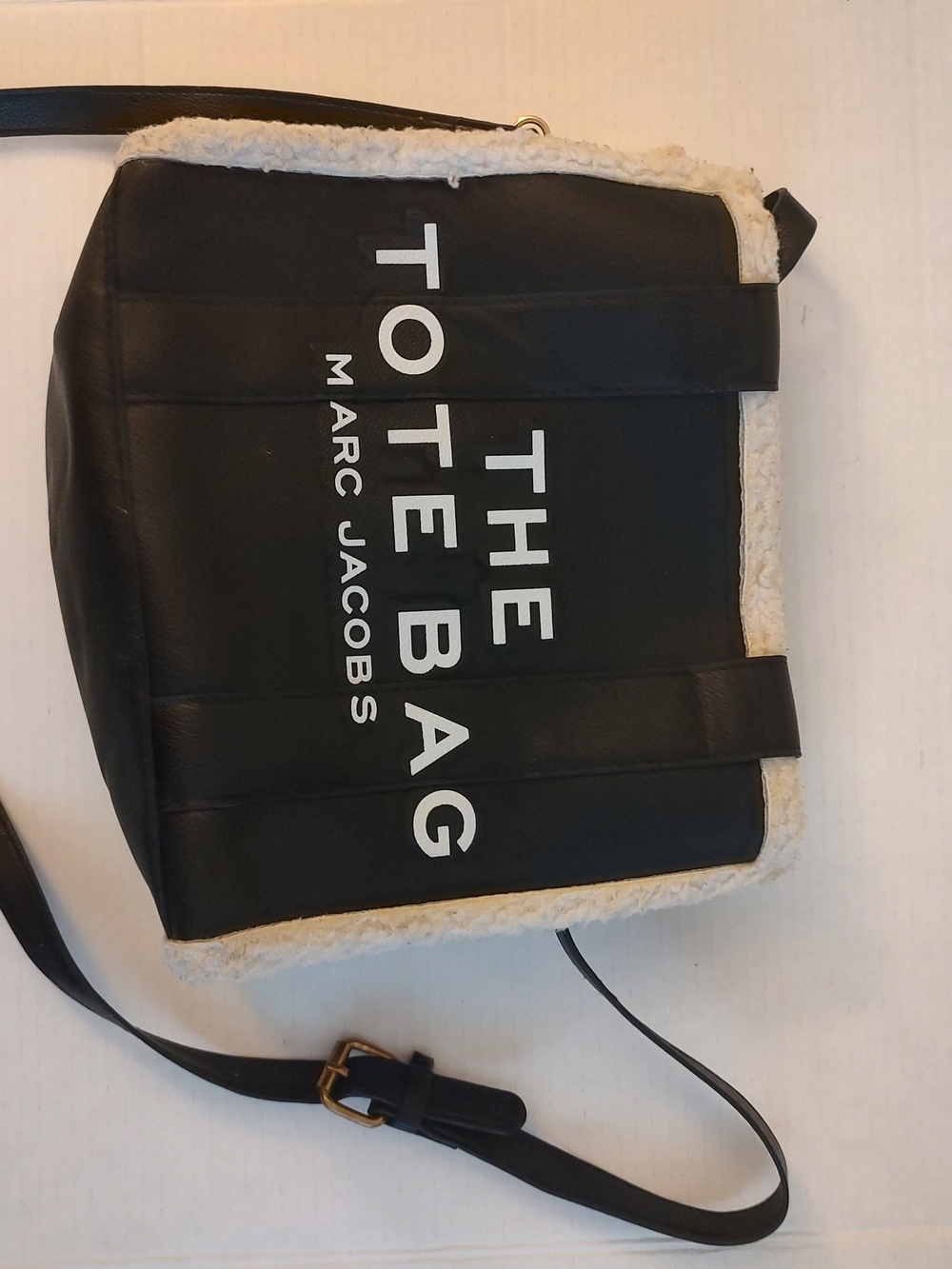Marc Jacobs Black Shoulder Bag with Cream Shearling Trim Small